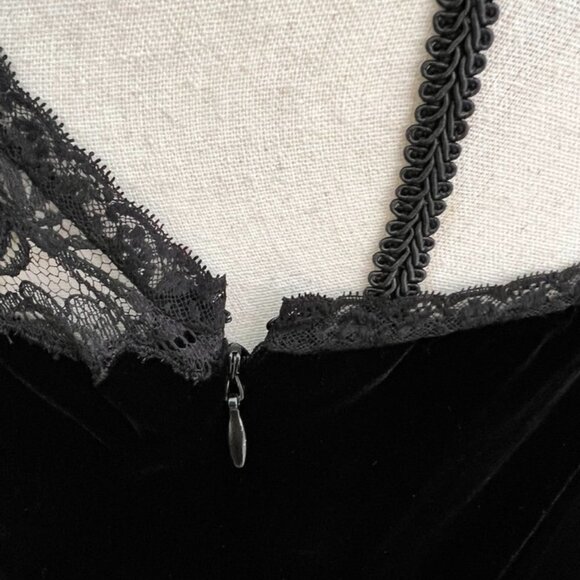 Givenchy black velour lace tank top size 40 - Picture 5 of 8